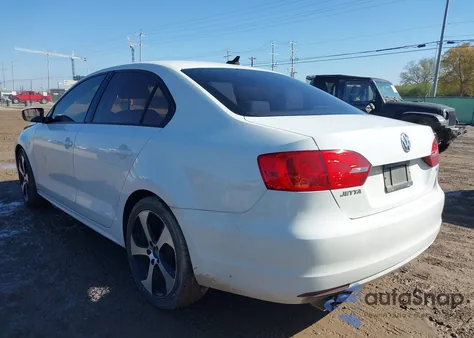 2014 Volkswagen Jetta 1.8T Se from USA, damaged, VIN 3VWD07AJ5EM414488